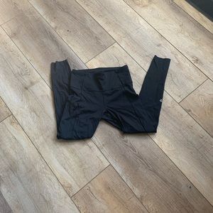 Lululemon size 6 fast & frees